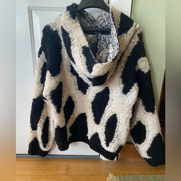 Sandy Liang for Target sweater - Picture 2 of 2